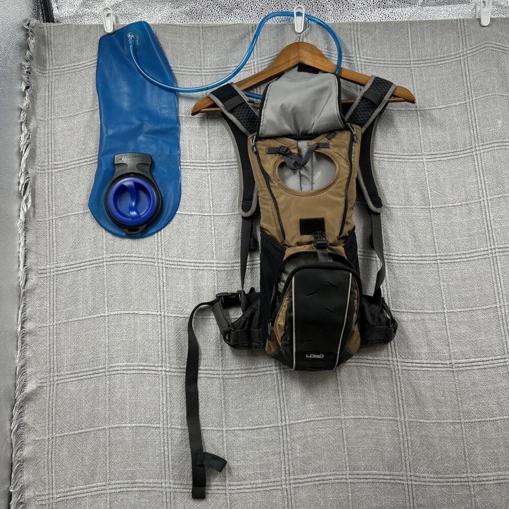 CamelBak Lobo Hydration Pack Backpack Brown Black Cycling Hiking Bladder READ